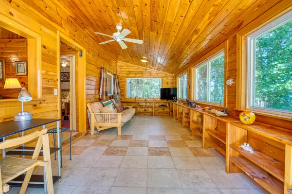 Perry, ME 04667,42 S South Cook RD