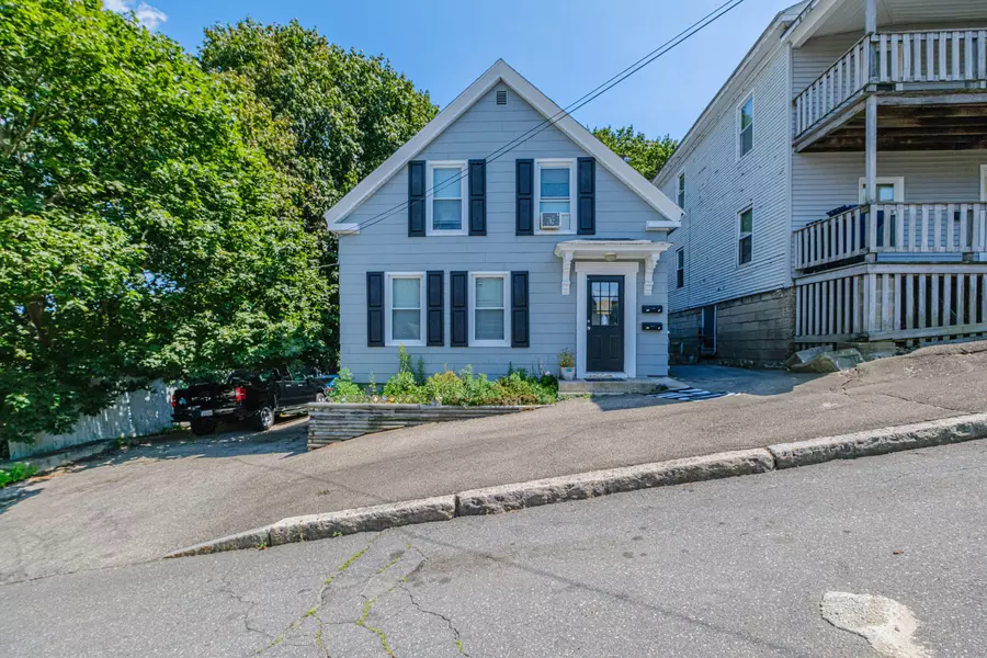 53 Pike ST, Biddeford, ME 04005
