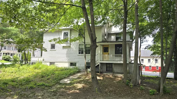20 Western AVE, Auburn, ME 04210