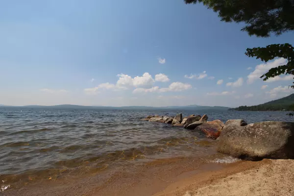 Rangeley Plt, ME 04970,182 Bemis RD