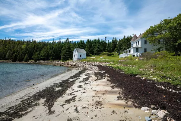 Isle Au Haut, ME 04645,1580 Main RD