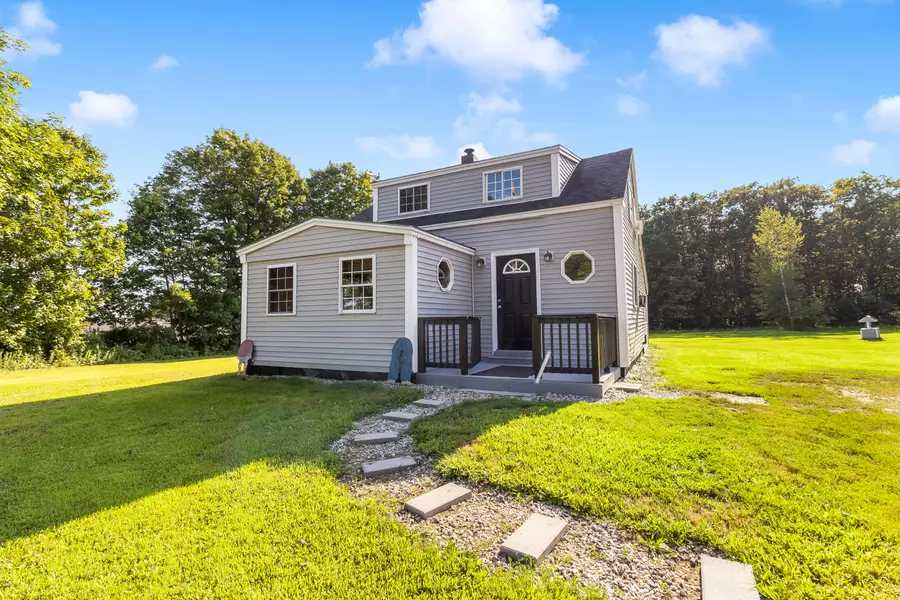 312 Robinson Hill RD, Oxford, ME 04270