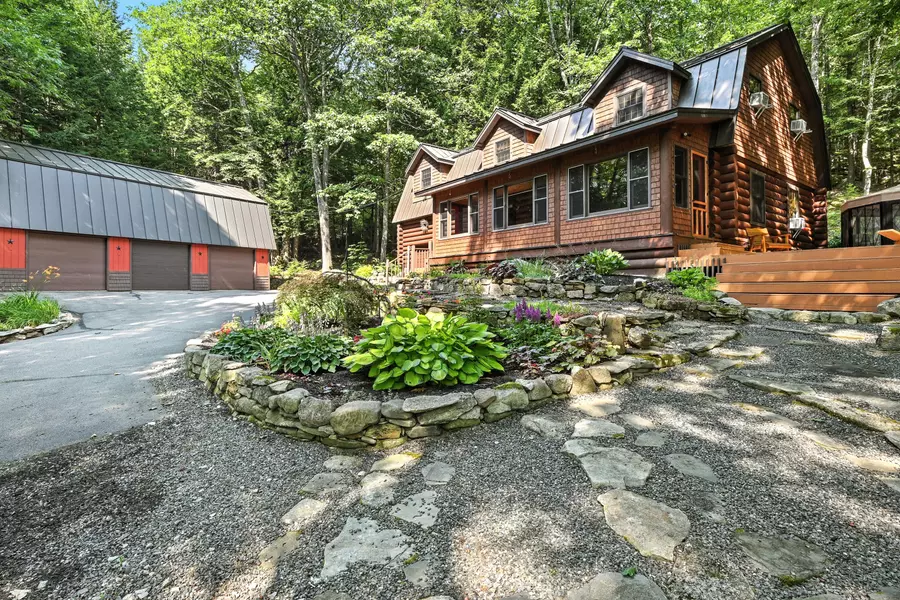 507 Augusta RD, Rome, ME 04963