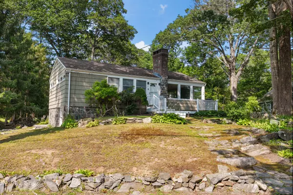 Cape Elizabeth, ME 04107,7 Rocky Knoll RD