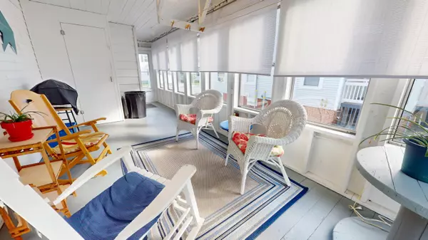 Lewiston, ME 04240,64 Acadia AVE