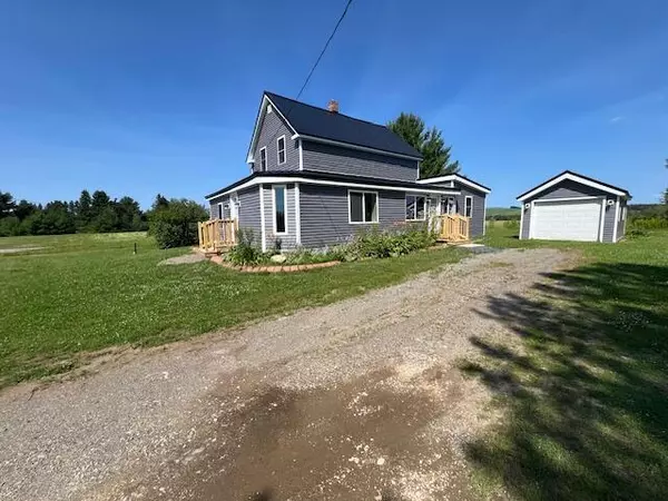 Fort Fairfield, ME 04742,740 Limestone RD