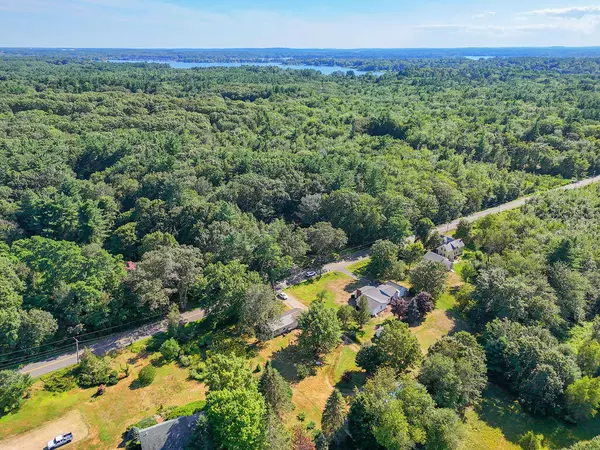 Eliot, ME 03903,2 Lapointe LN