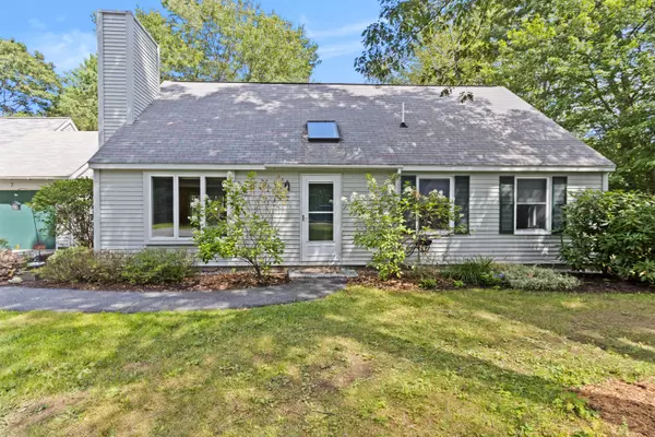 Brunswick, ME 04011,7 Willow Grove RD #7