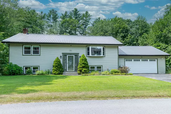 50 Constellation DR, Auburn, ME 04210