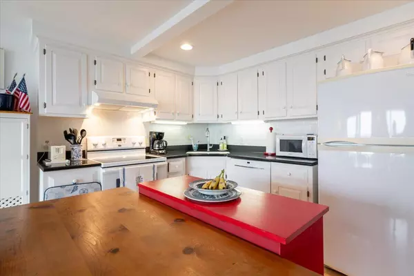 Boothbay Harbor, ME 04538,133 Atlantic AVE #81B