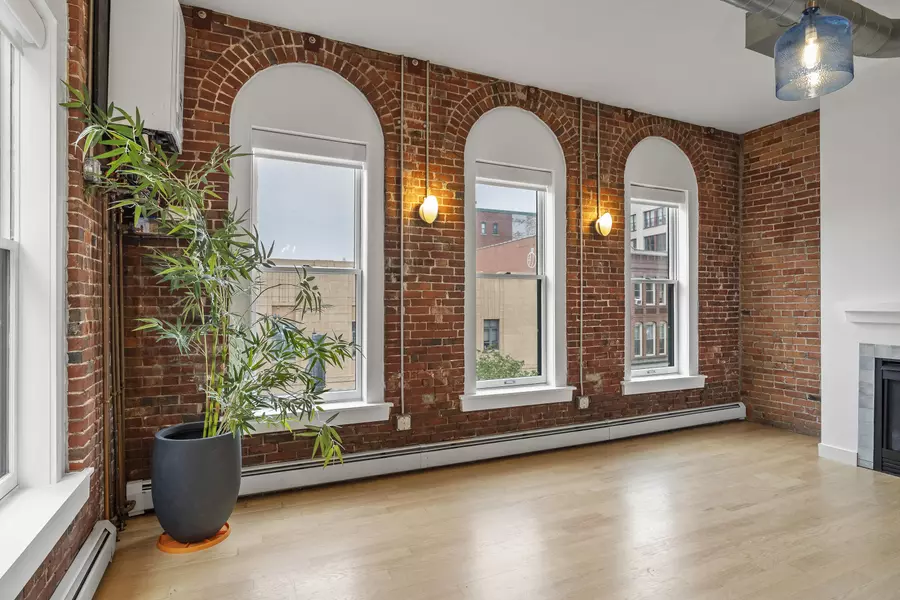 547 Congress ST #3B, Portland, ME 04101