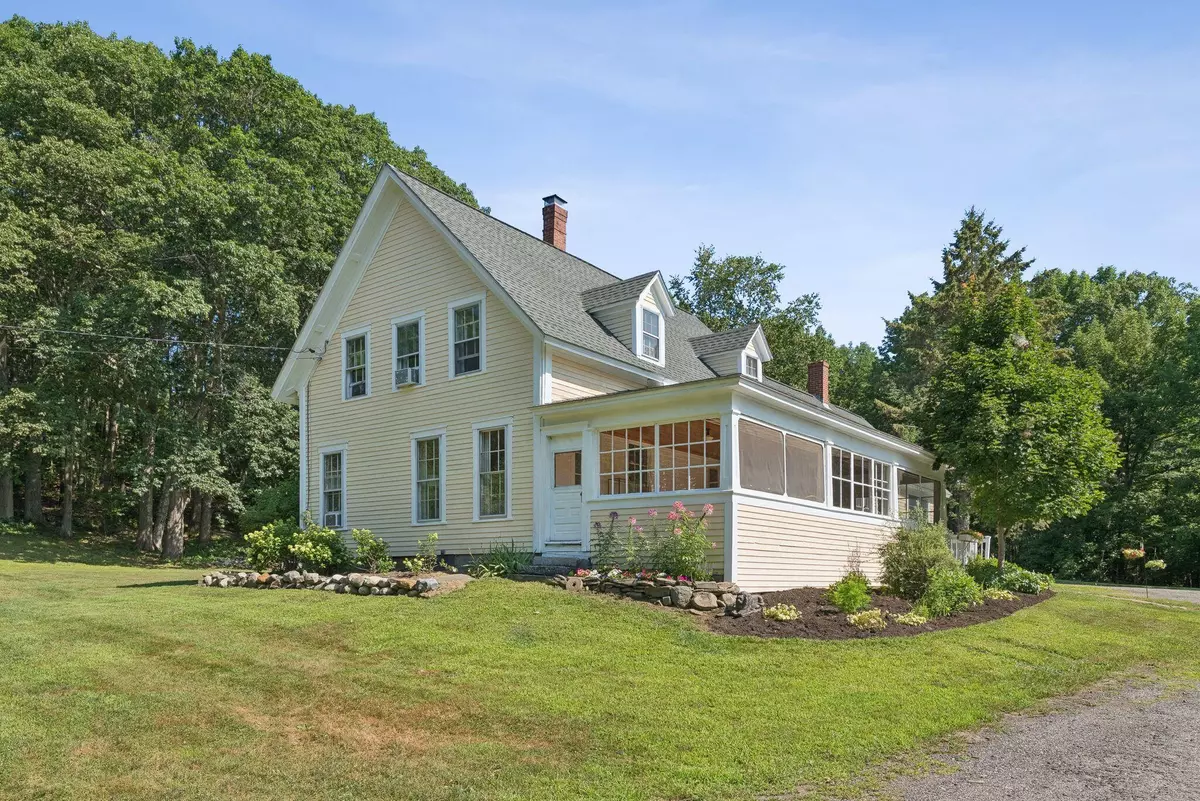 Winthrop, ME 04364,105 High ST