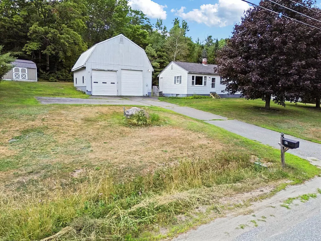 Winslow, ME 04901,81 S Pond RD