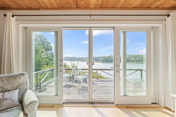 12 Ash Cove RD S, Harpswell, ME 04079