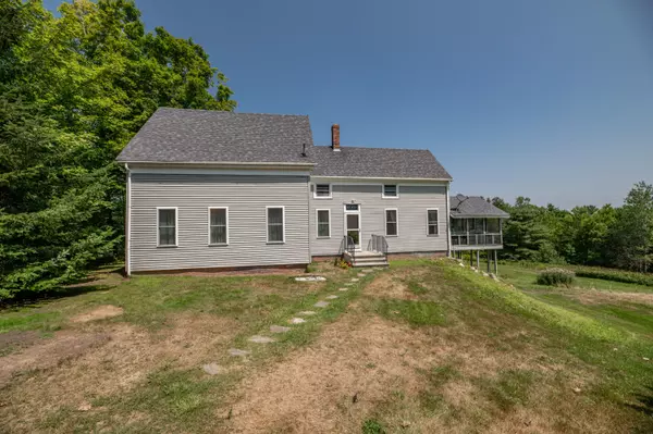 Richmond, ME 04357,319 River RD