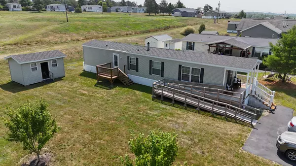 Hancock, ME 04640,19 Barts LN