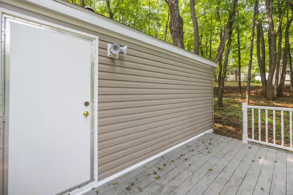 Buckfield, ME 04220,65 High ST