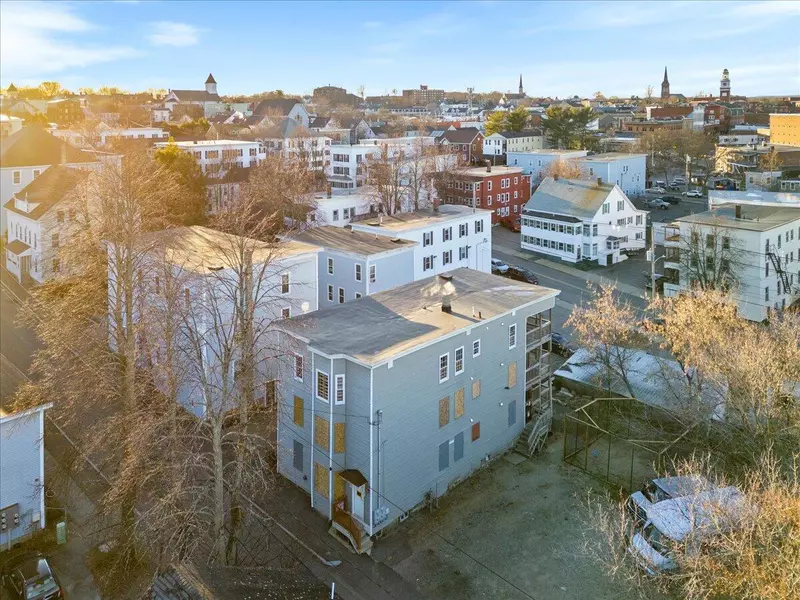 16 Piersons LN, Biddeford, ME 04005