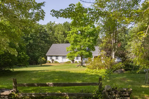 Wales, ME 04280,46 Eastern DR