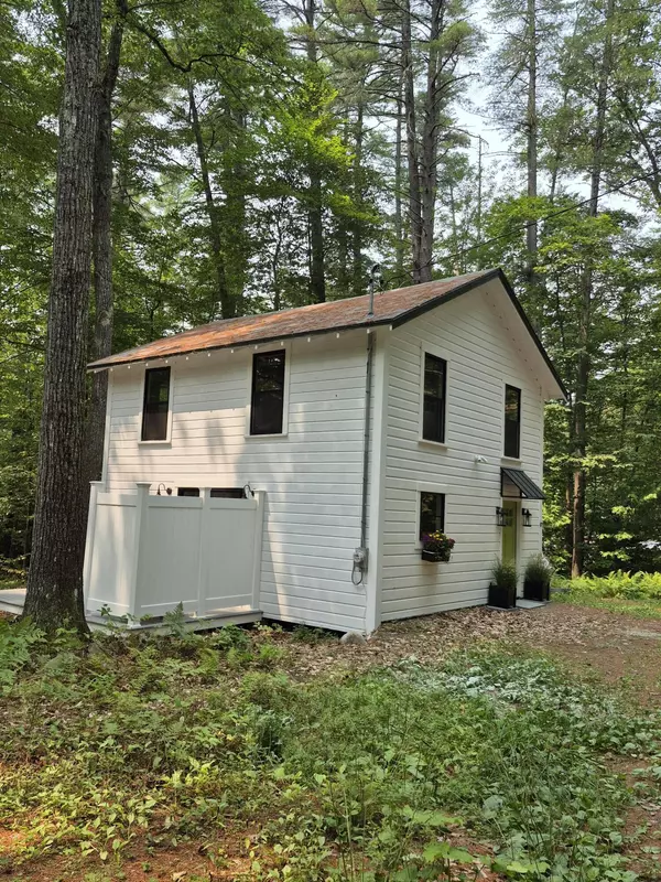 Rome, ME 04963,47 Lake DR