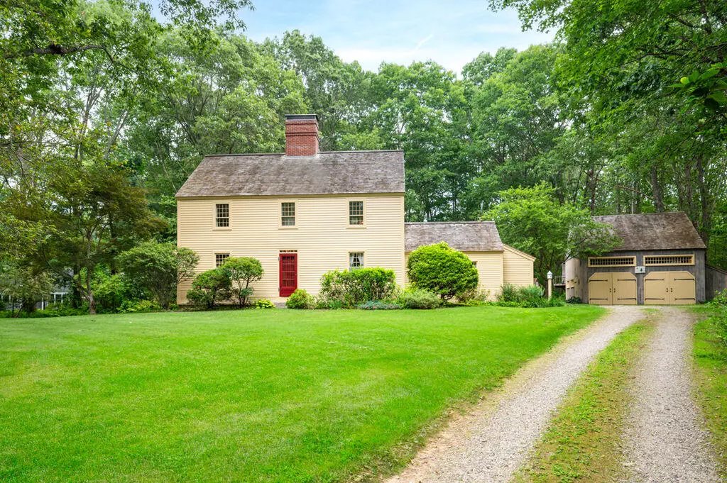 Eliot, ME 03903,206 Jennie LN