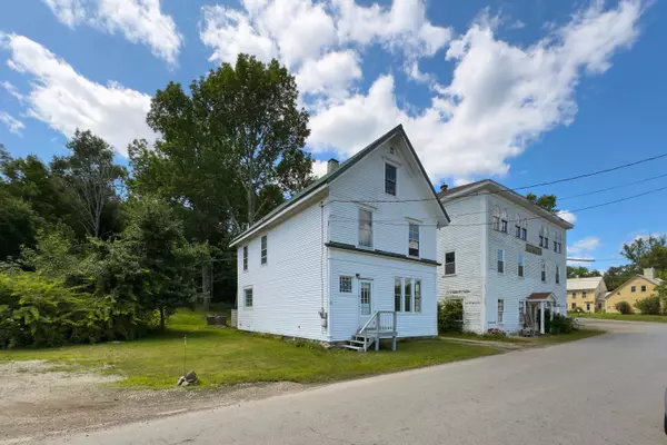 Warren, ME 04864,17 4 Rod RD