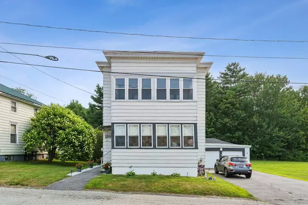 Lewiston, ME 04240,11 Elliott AVE