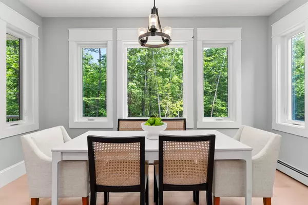 Standish, ME 04084,907 Richville RD