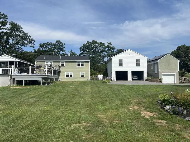 144 Fowler RD, Cape Elizabeth, ME 04107
