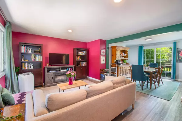 Lisbon, ME 04250,18 Bartholomew ST