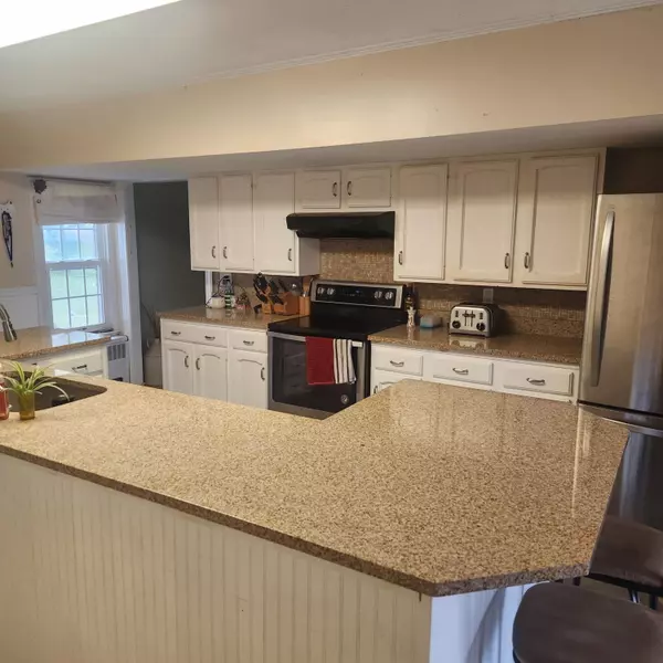 Bangor, ME 04401,2317&2327 Broadway