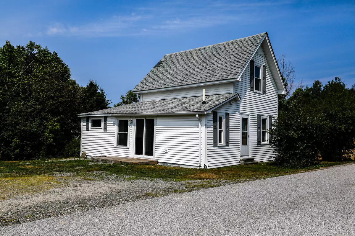 Lamoine, ME 04605,15 Clamshell ALY