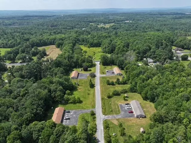 7-18 Cameron DR, Sidney, ME 04330