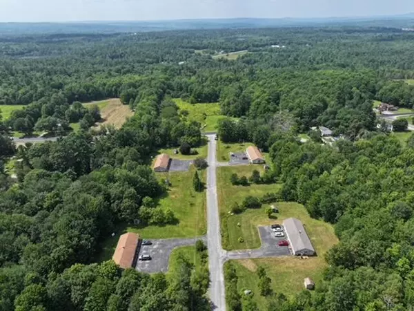 7-18 Cameron DR, Sidney, ME 04330