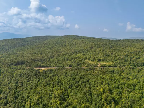 Upton, ME 04261,M10L37 Thistle ST