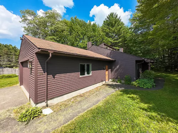 Winslow, ME 04901,14 Goodrich LN