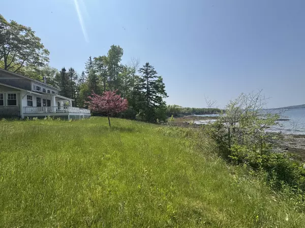 Deer Isle, ME 04650,36 Wiegand PL