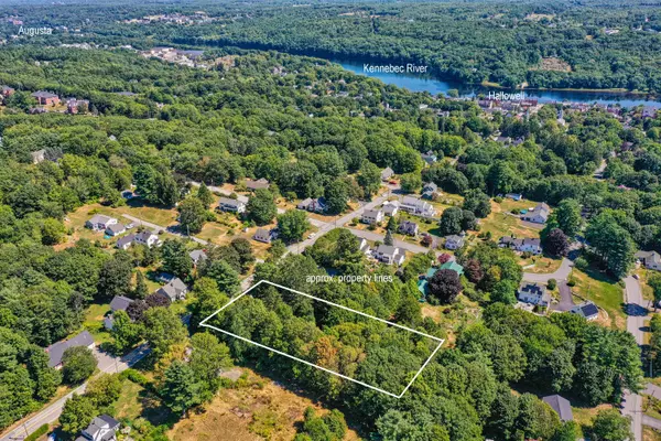 Hallowell, ME 04347,78 Central ST