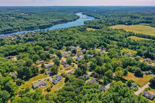 Hallowell, ME 04347,78 Central ST