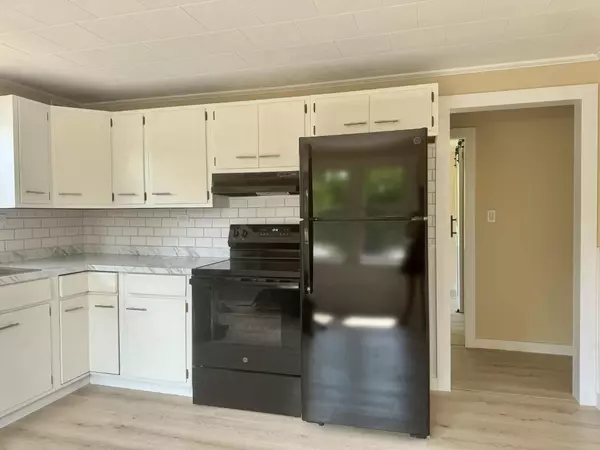 Jonesboro, ME 04648,1085 U.S.