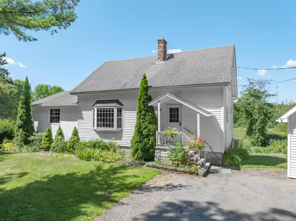 Bangor, ME 04401,1502 Essex ST