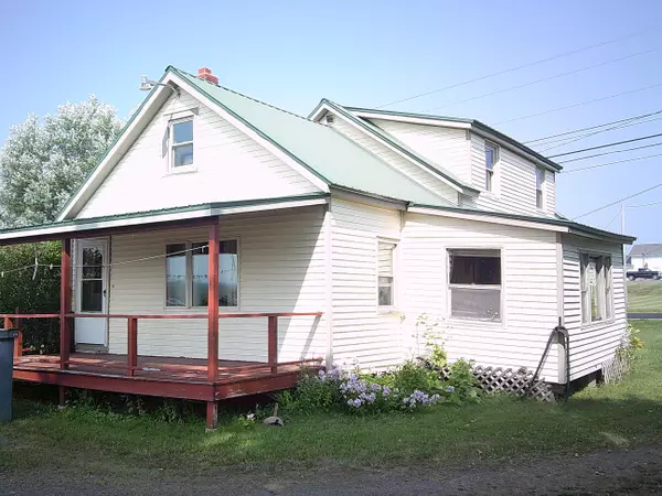 228 US HWY 1, Monticello, ME 04760