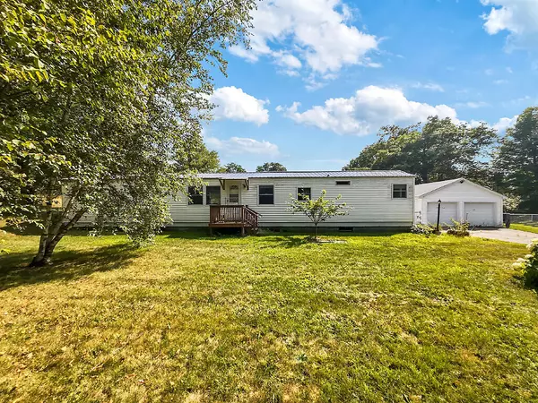 Vassalboro, ME 04989,549 Bog RD