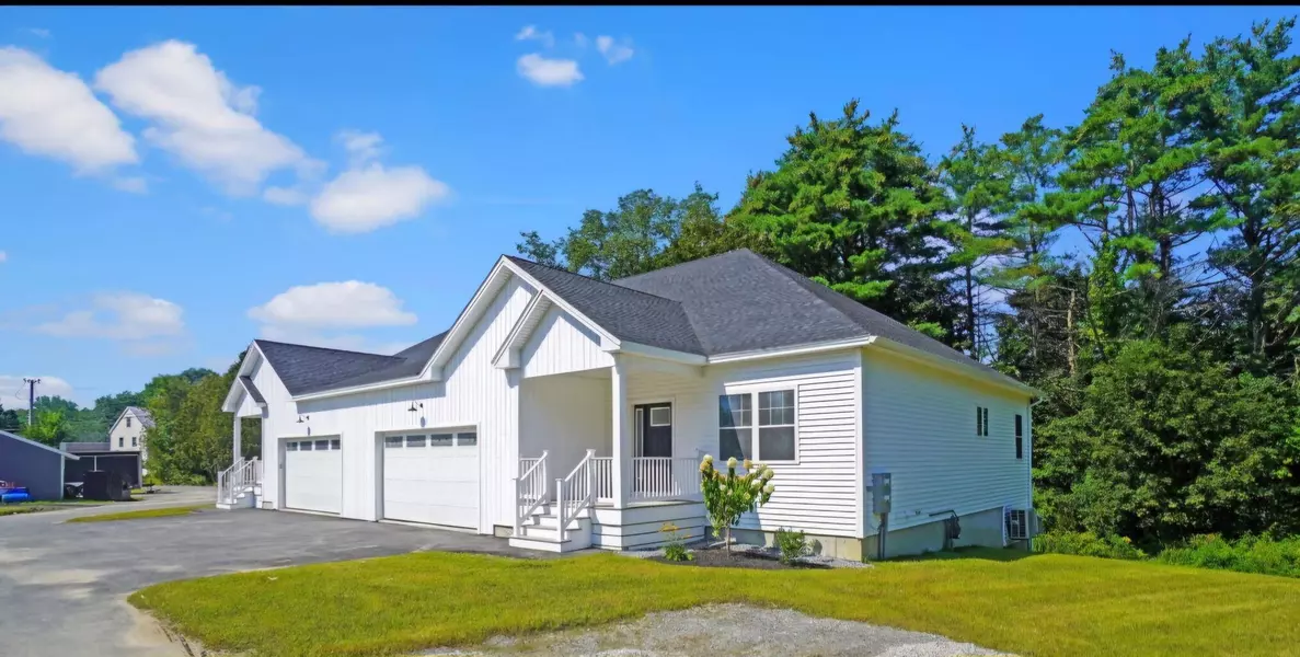 6 River Oaks WAY #2, Falmouth, ME 04105