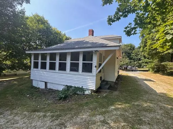 Ellsworth, ME 04605,277 Main ST