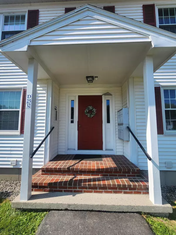 Winslow, ME 04901,75 Halifax ST #D31