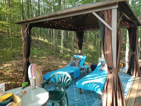 Waterboro, ME 04061,68 Ina WAY