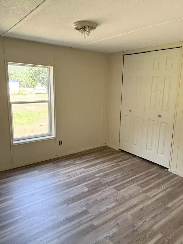 Litchfield, ME 04350,4 Ford LN