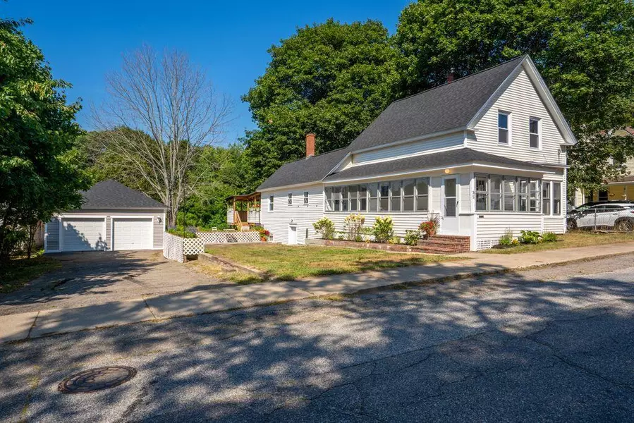 35 State ST, Sanford, ME 04073