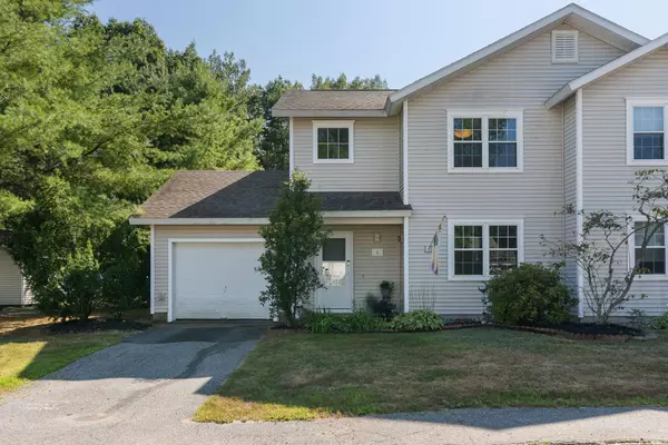 2 Guadalcanal ST #2, Brunswick, ME 04011